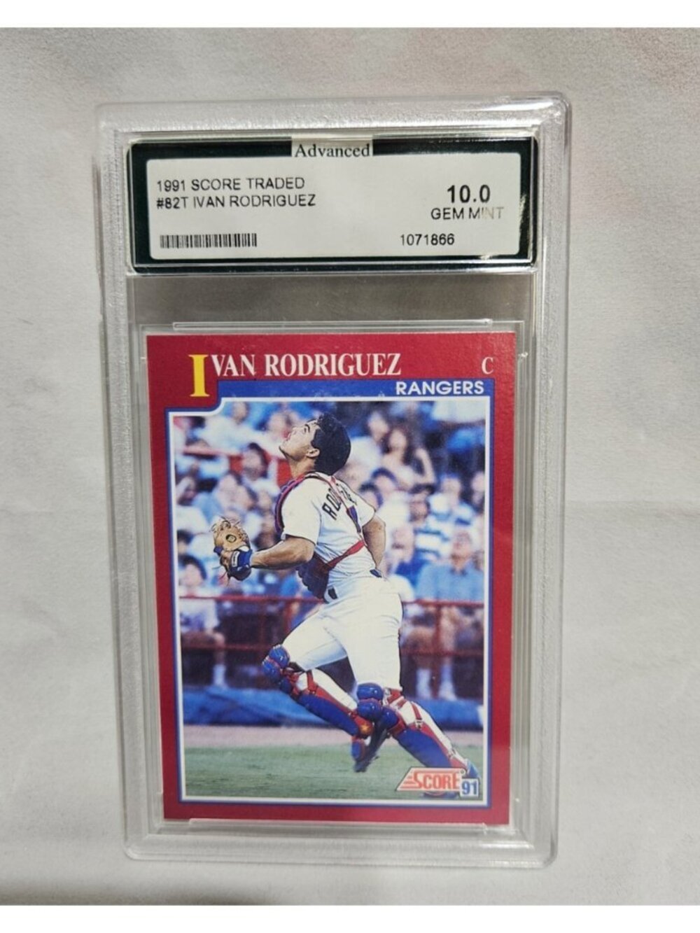 1991 Score Rookie & Traded Ivan Rodriguez #82T (RC) Graded 10.0 Gem Mint Rangers
